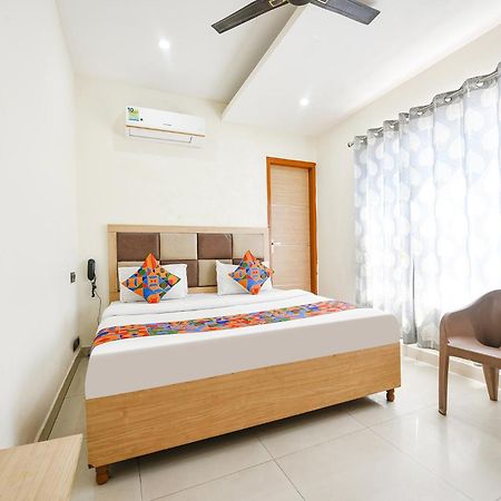 Fabescape Panchkula Motels エクステリア 写真