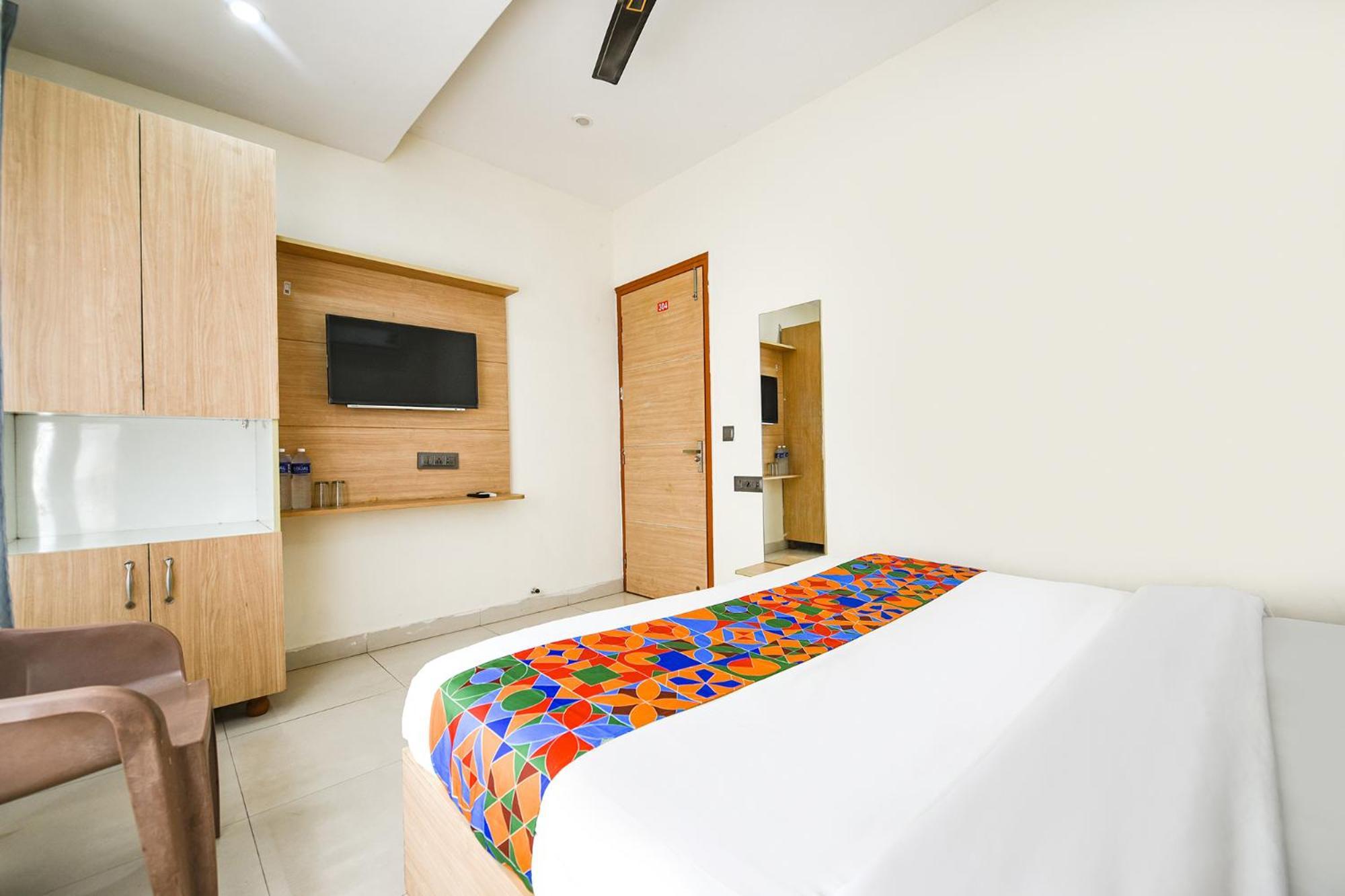 Fabescape Panchkula Motels エクステリア 写真
