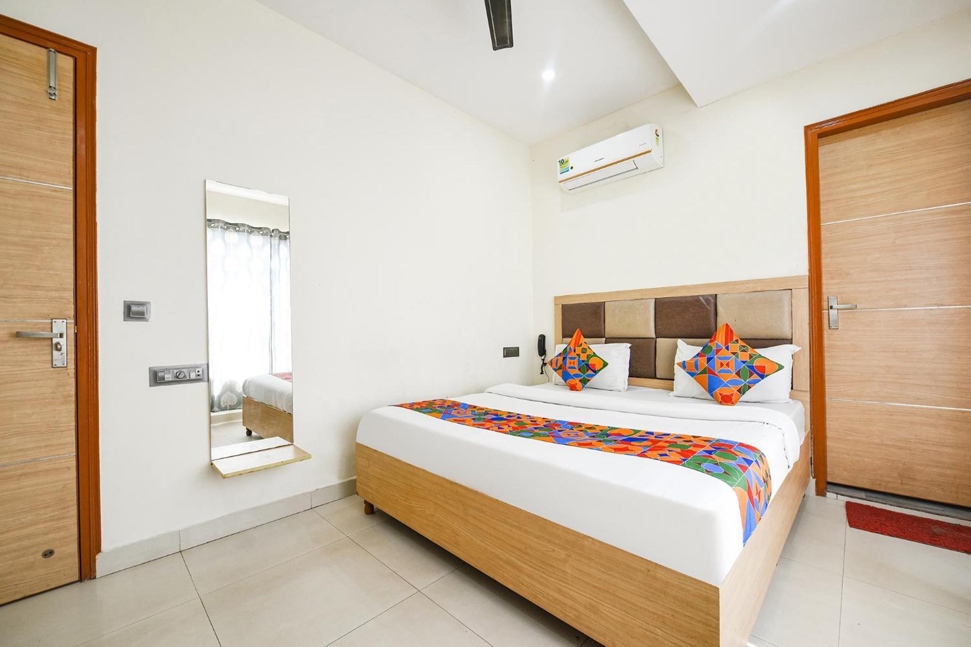 Fabescape Panchkula Motels エクステリア 写真